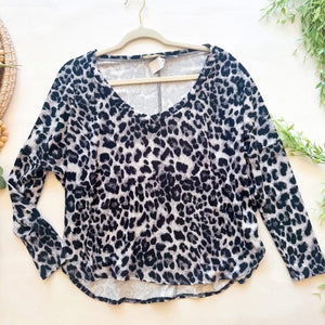 Leopard Top